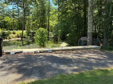 12 Tom Lee Drive North Smithfield RI 02896