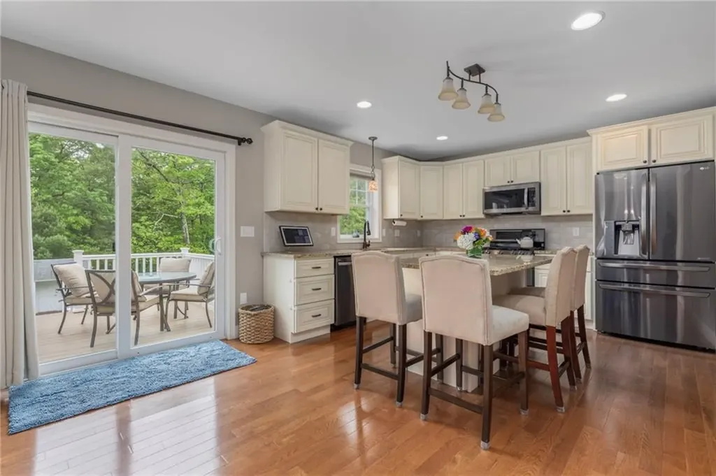 290 Station Street Coventry RI 02816