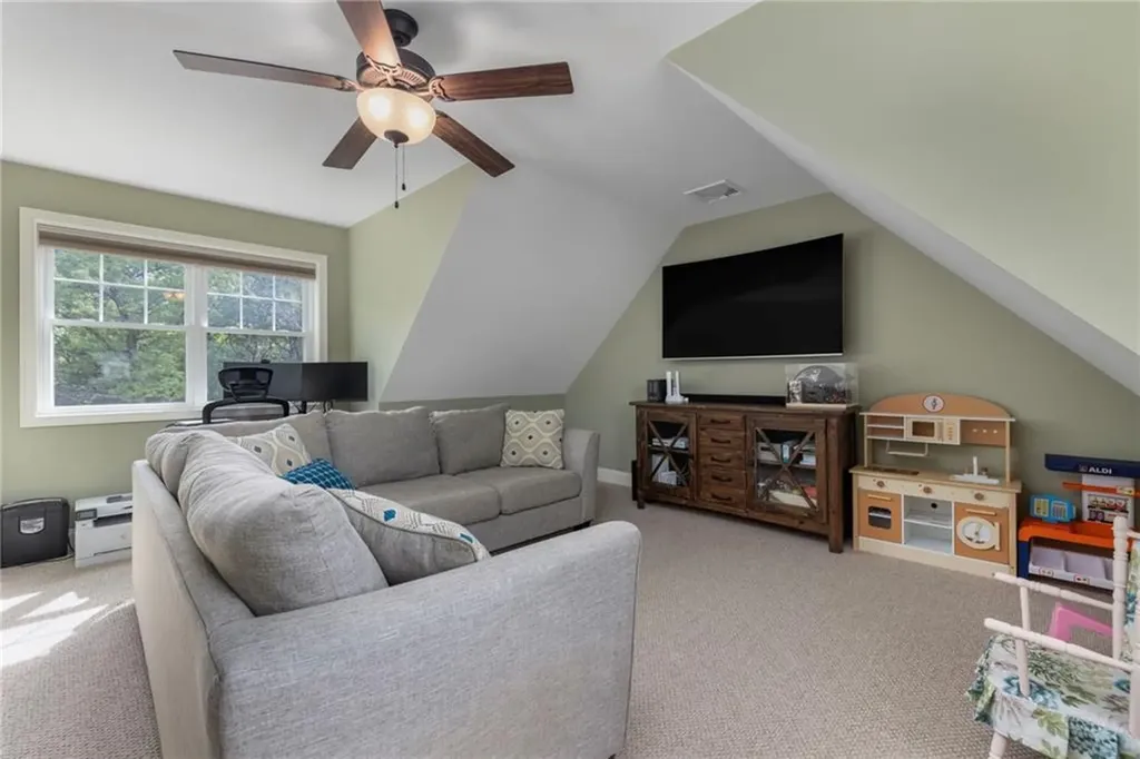 290 Station Street Coventry RI 02816