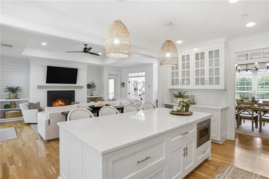 7 Waterview Lane Warren RI 02885