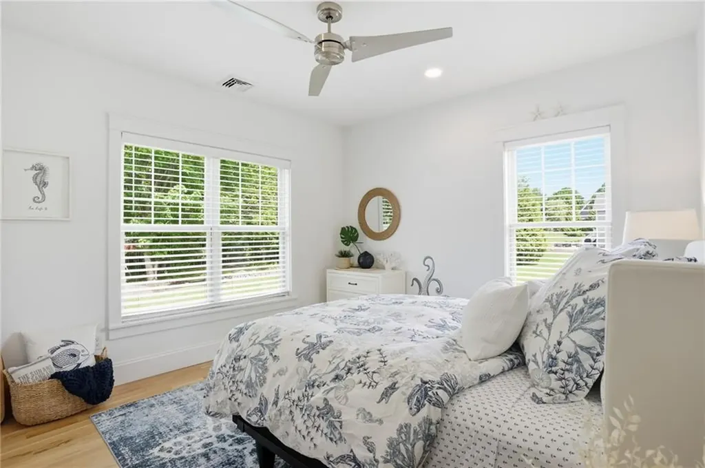 7 Waterview Lane Warren RI 02885