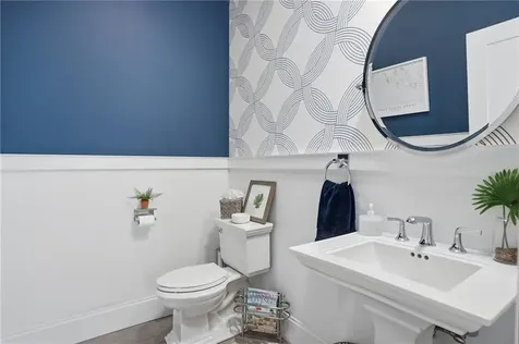 7 Waterview Lane Warren RI 02885