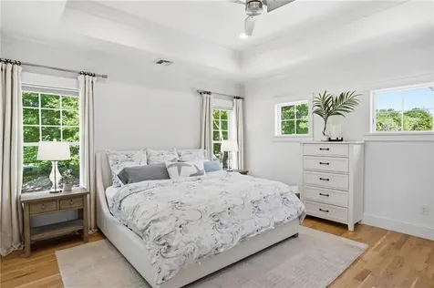 7 Waterview Lane Warren RI 02885