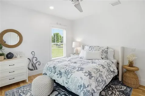 7 Waterview Lane Warren RI 02885