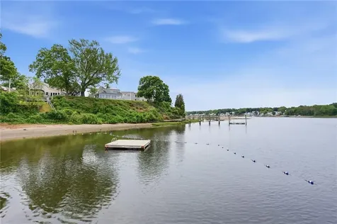 7 Waterview Lane Warren RI 02885