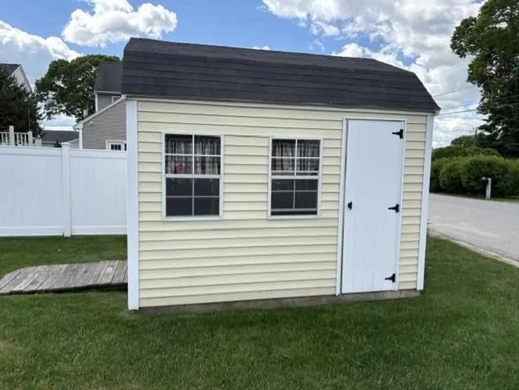 42 Chestnut Street Cumberland RI 02864