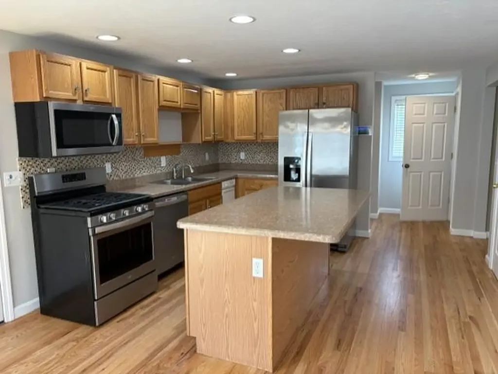 42 Chestnut Street Cumberland RI 02864
