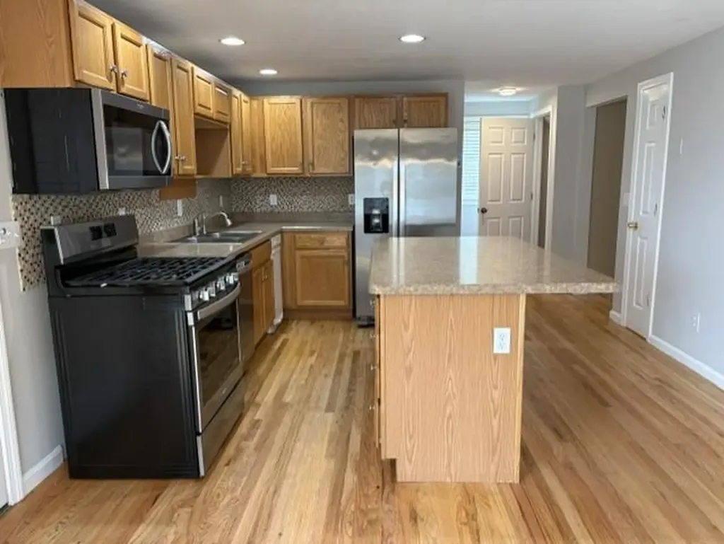 42 Chestnut Street Cumberland RI 02864