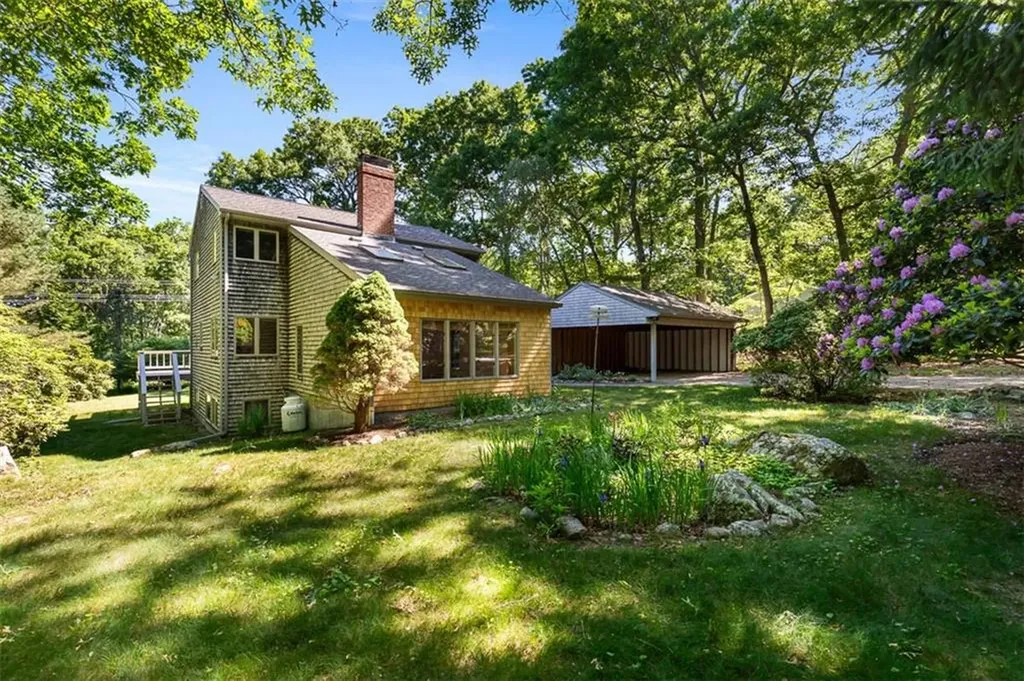 201 White Horn Drive South Kingstown RI 02881