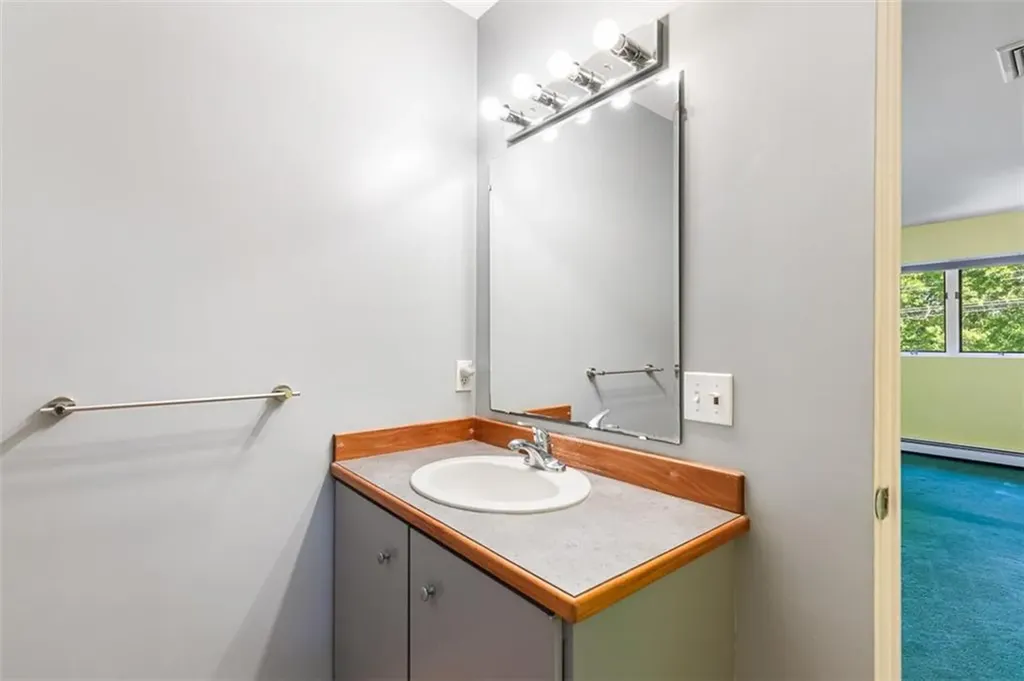 201 White Horn Drive South Kingstown RI 02881