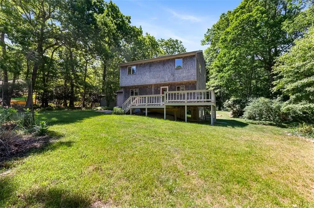 201 White Horn Drive South Kingstown RI 02881