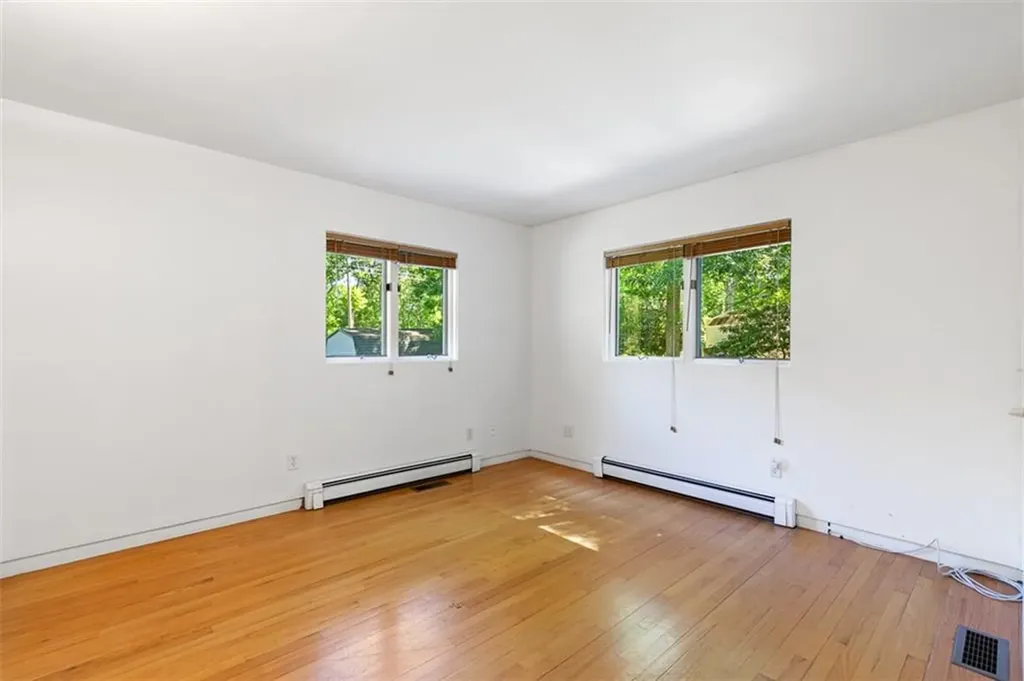 201 White Horn Drive South Kingstown RI 02881