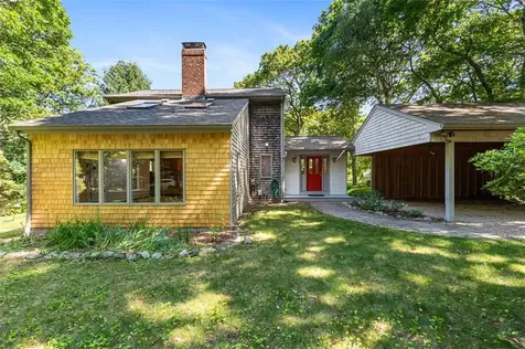 201 White Horn Drive South Kingstown RI 02881
