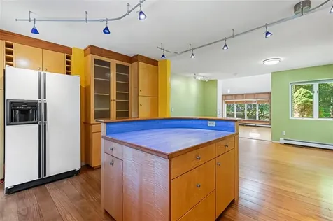 201 White Horn Drive South Kingstown RI 02881