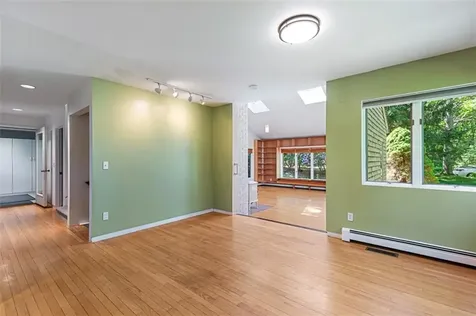 201 White Horn Drive South Kingstown RI 02881