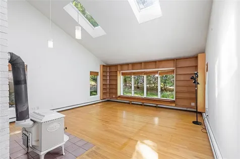 201 White Horn Drive South Kingstown RI 02881