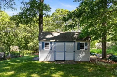 201 White Horn Drive South Kingstown RI 02881