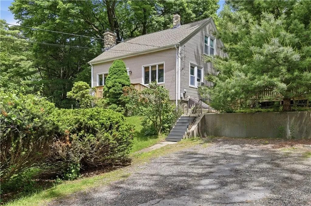 39 West Wrentham Road Cumberland RI 02864