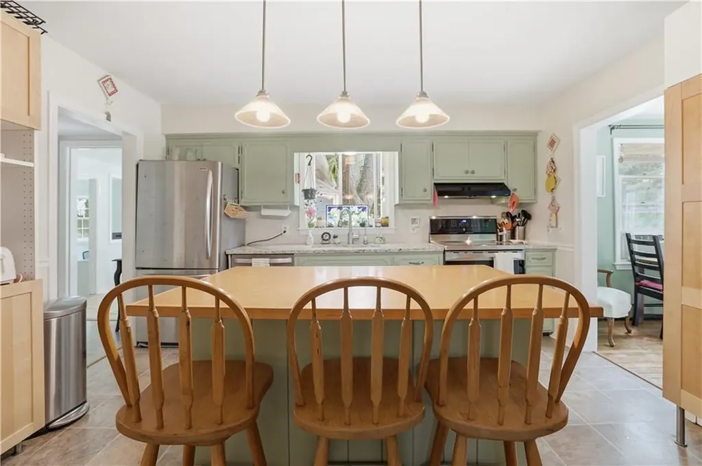 39 West Wrentham Road Cumberland RI 02864