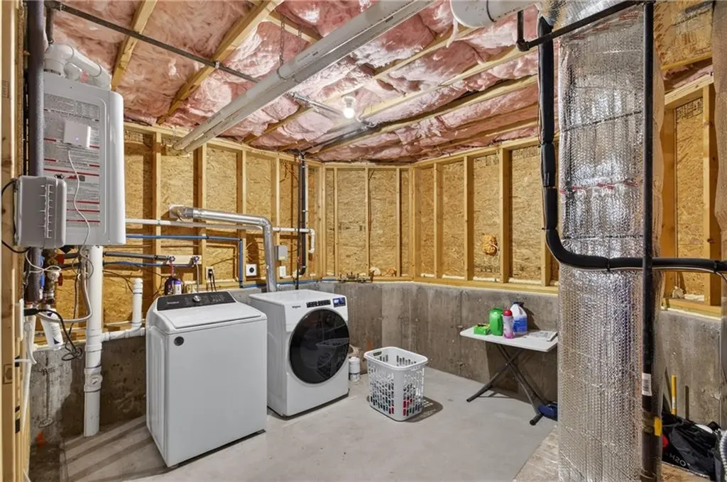 10 Corrine Drive Johnston RI 02919