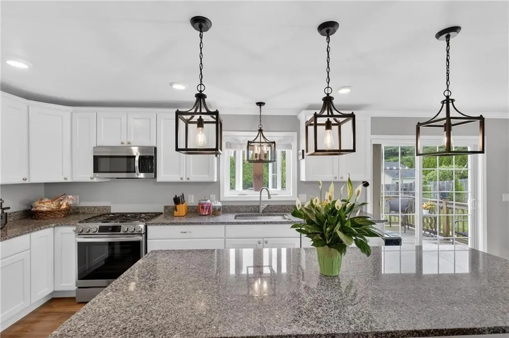 10 Corrine Drive Johnston RI 02919