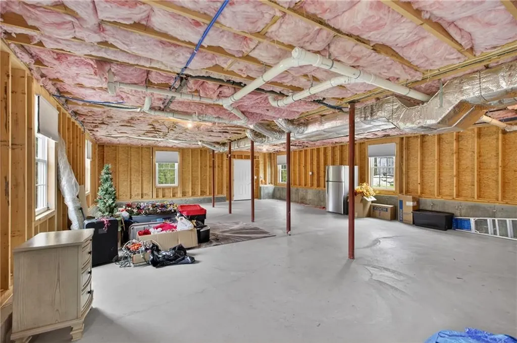 10 Corrine Drive Johnston RI 02919
