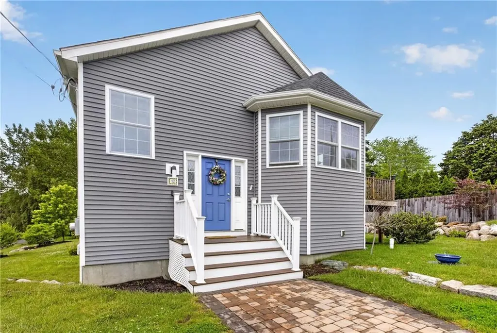 10 Corrine Drive Johnston RI 02919