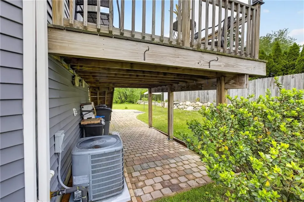 10 Corrine Drive Johnston RI 02919