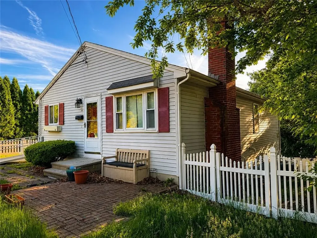 285 Saint Louis Avenue Woonsocket RI 02895