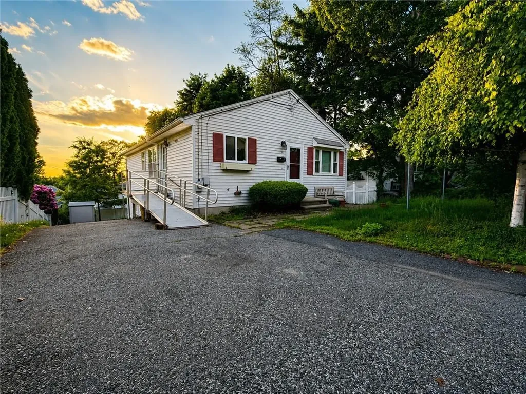 285 Saint Louis Avenue Woonsocket RI 02895