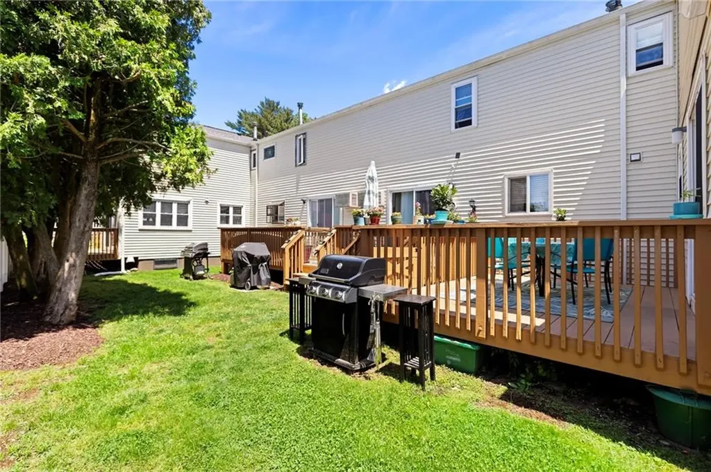 27 Kiley Street North Providence RI 02911