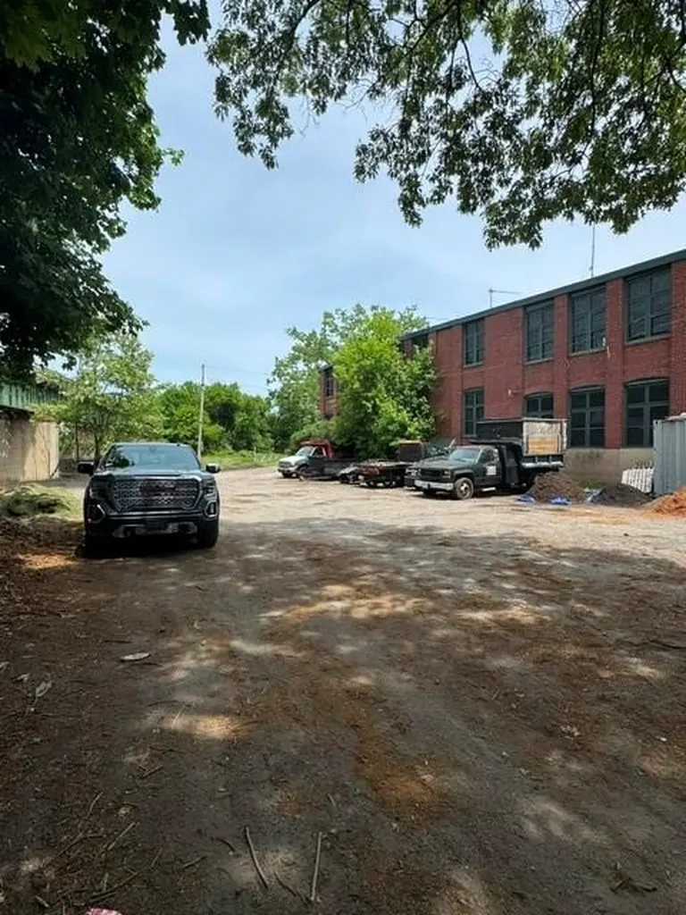 140 Northeast Street Woonsocket RI 02895