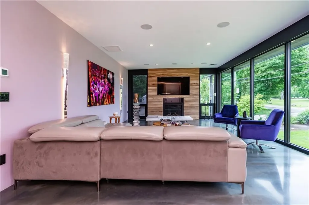 480 Ives Road Warwick RI 02818