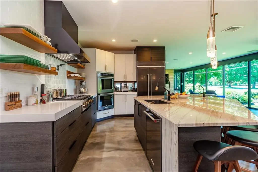 480 Ives Road Warwick RI 02818