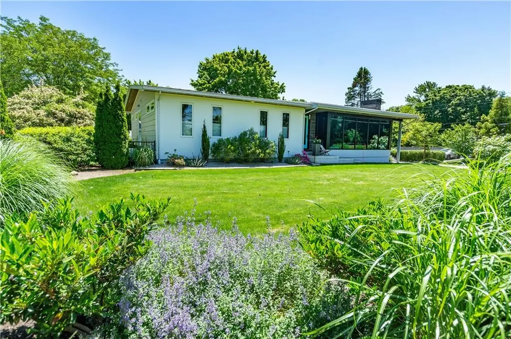 480 Ives Road Warwick RI 02818