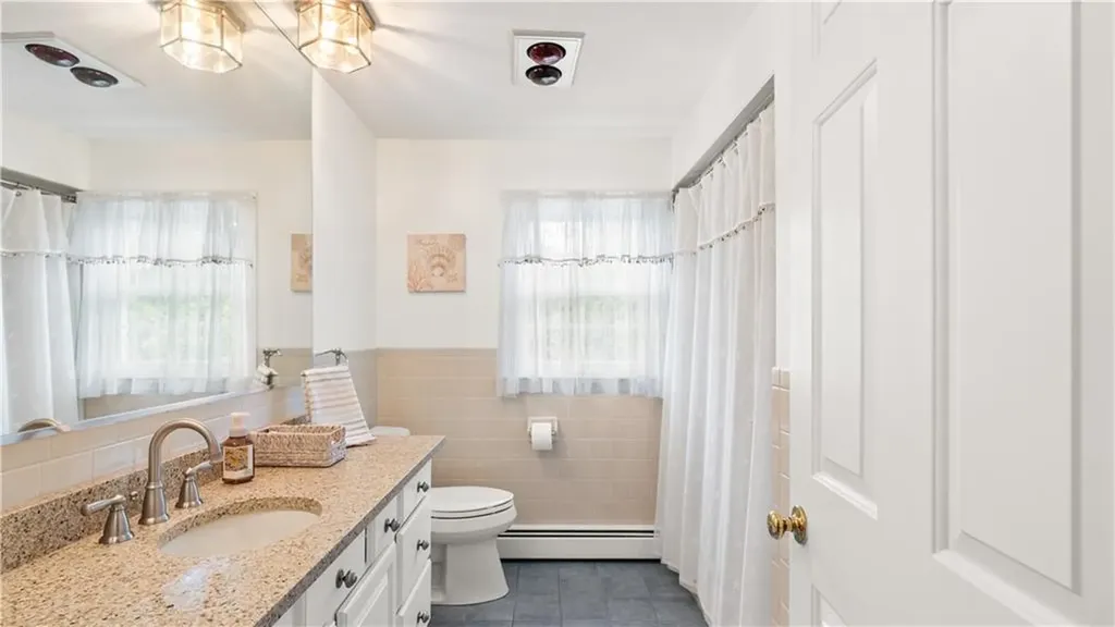 29 Carriage Way North Providence RI 02904
