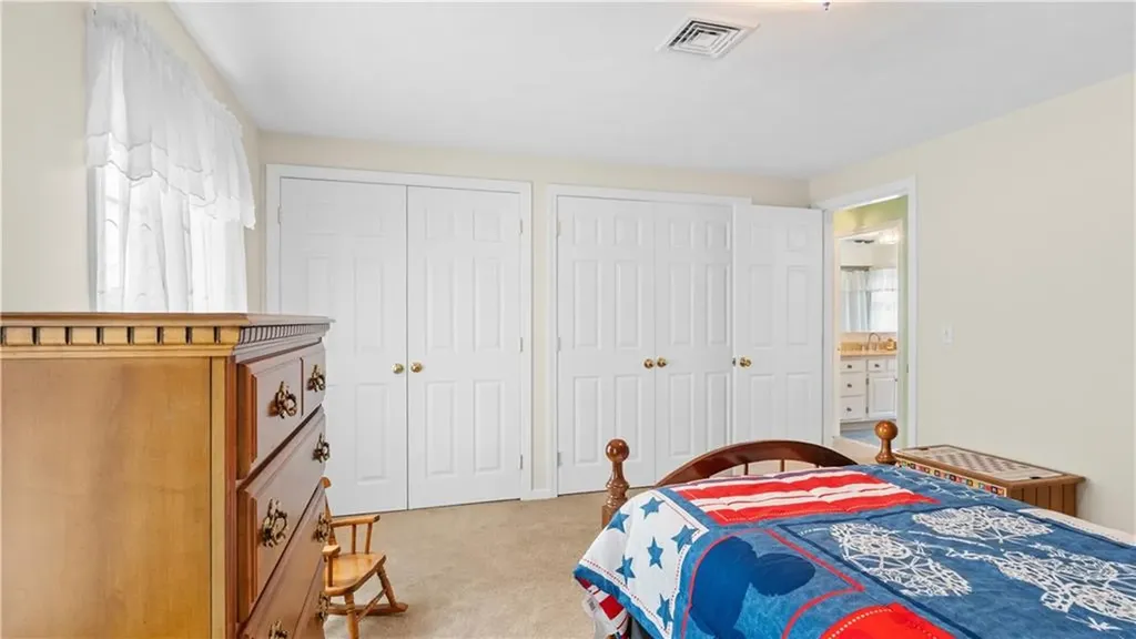 29 Carriage Way North Providence RI 02904