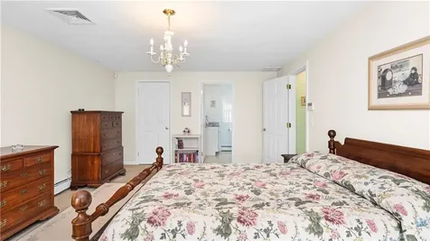 29 Carriage Way North Providence RI 02904