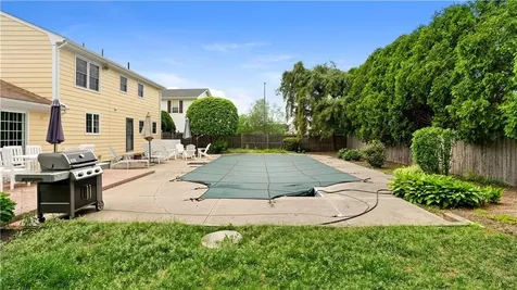 29 Carriage Way North Providence RI 02904