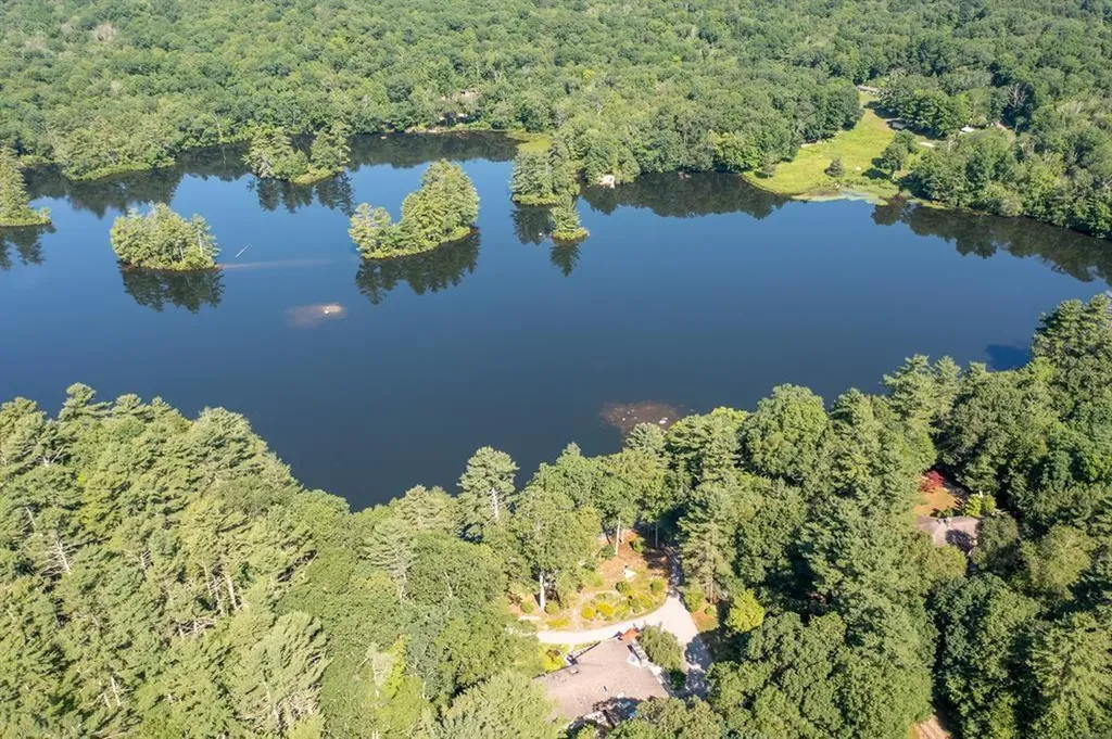 82 Kennerson Reservoir Road Eastford CT 06242