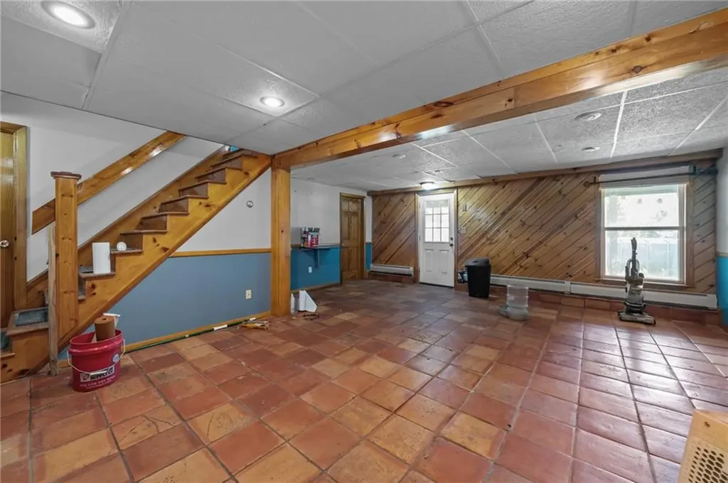 25 Cherry Lane Richmond RI 02832