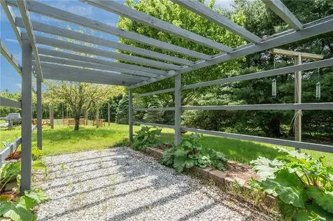 25 Cherry Lane Richmond RI 02832