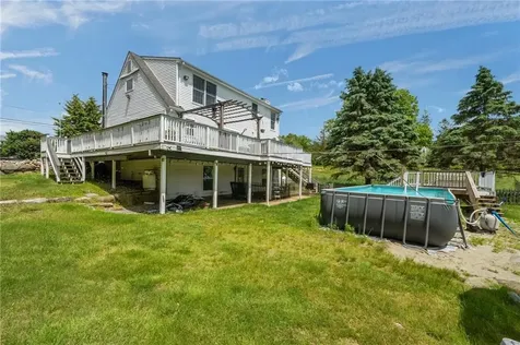 25 Cherry Lane Richmond RI 02832