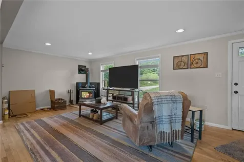 25 Cherry Lane Richmond RI 02832