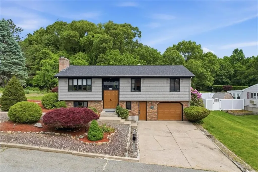 101 Manchester Farm Road North Providence RI 02904