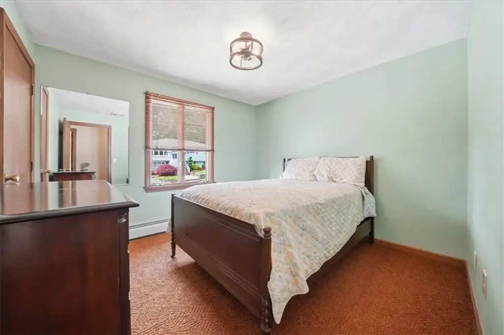 101 Manchester Farm Road North Providence RI 02904