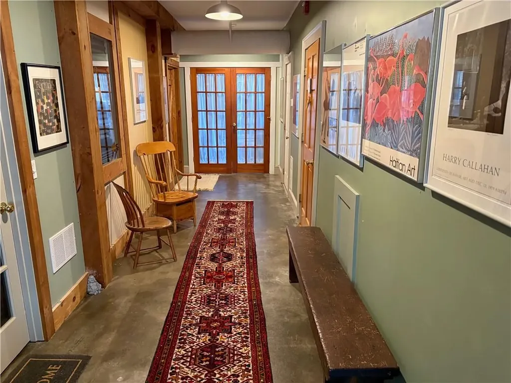 30 Bradford Street Bristol RI 02809
