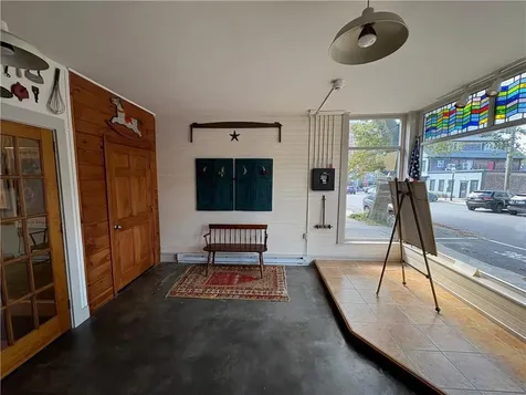 30 Bradford Street Bristol RI 02809