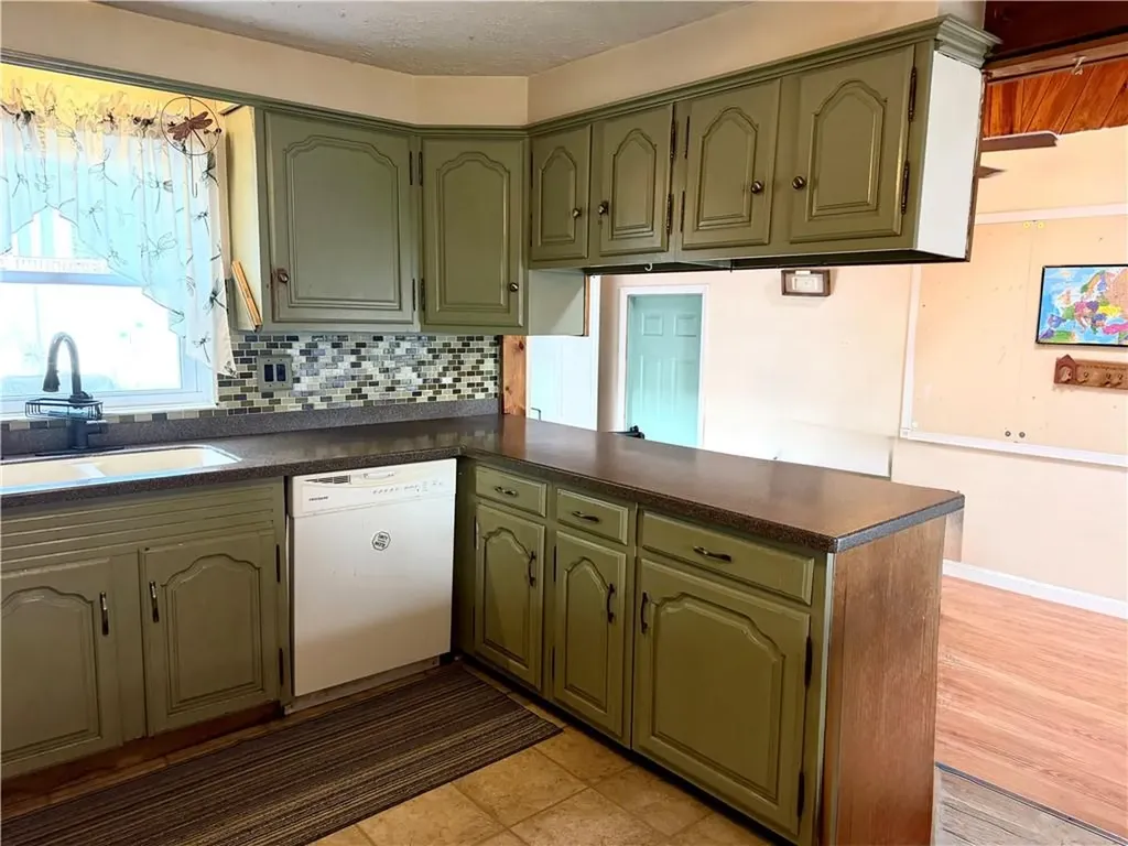 52 Duchess Road Cumberland RI 02864