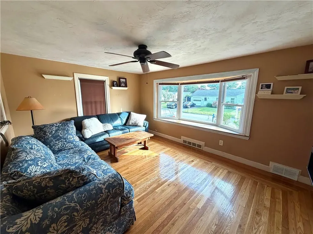 52 Duchess Road Cumberland RI 02864